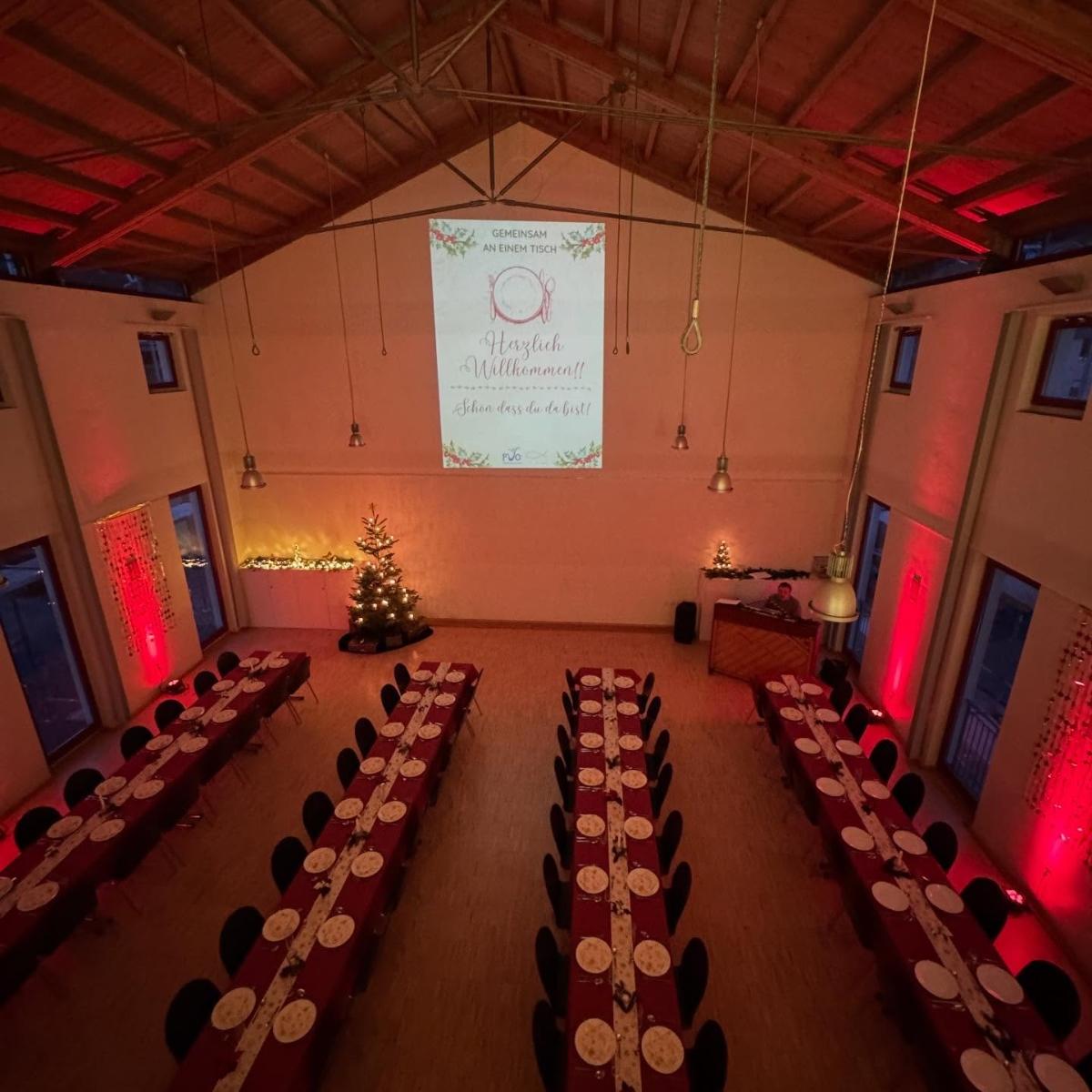 Bilder der Aktion 'Gemeinsam an einem Tisch'