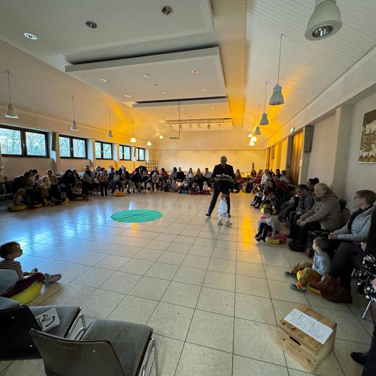 Eindrücke vom Kleinkindergottesdienst am 1. Advent