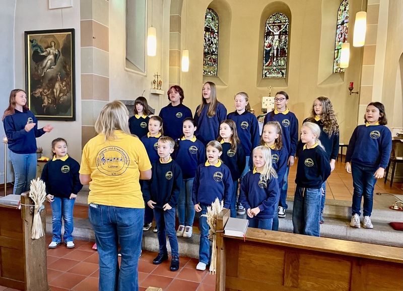 Erntedank 2026 in Scheiderhöhe mit dem Kinder- und Jugendchor von Barbara Wingenfeld