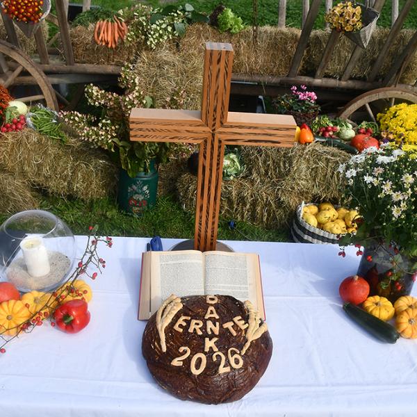 Ökumenischer Erntedank-Gottesdienst am Friedenskreuz von Ingersauel 2026