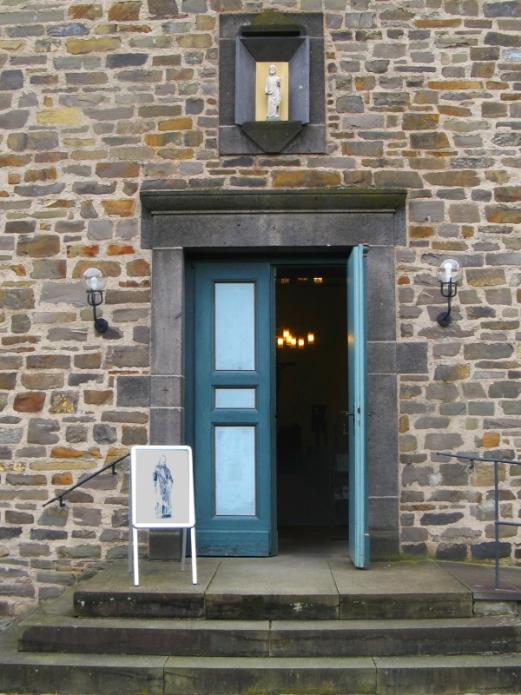 Portal der Kirche St. Bartholomäus in Lohmar-Wahlscheid