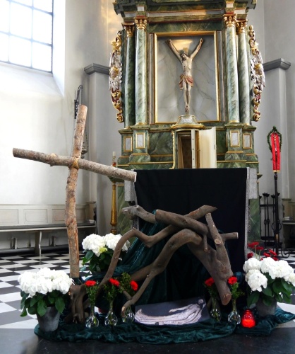 gesehen in: St. Mariä Himmelfahrt, Neuhonrath